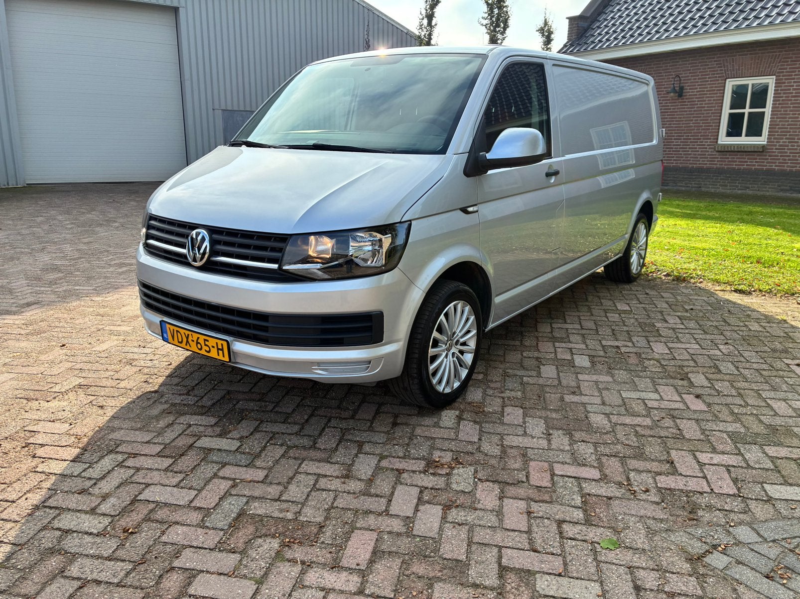 Volkswagen Transporter 2.0 TDI euro6 2019 L2, Voorwielaandrijving, Parkeerassistent, 4 cilinders, Volkswagen