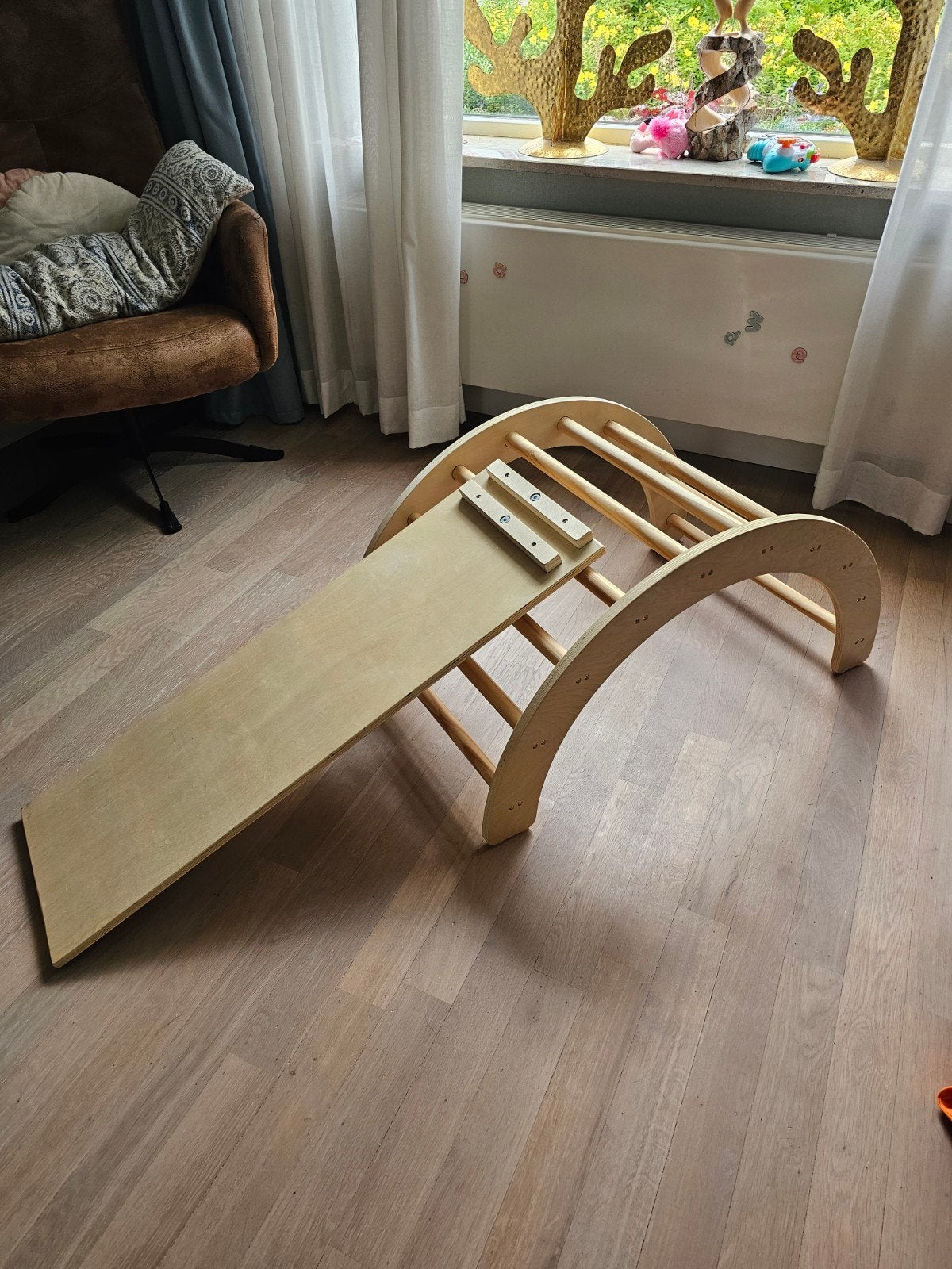 Mooie klimboog met glijbaan/loopplankje, Kinderen en Baby's, Speelgoed | Buiten | Speeltoestellen, Ophalen, Zo goed als nieuw