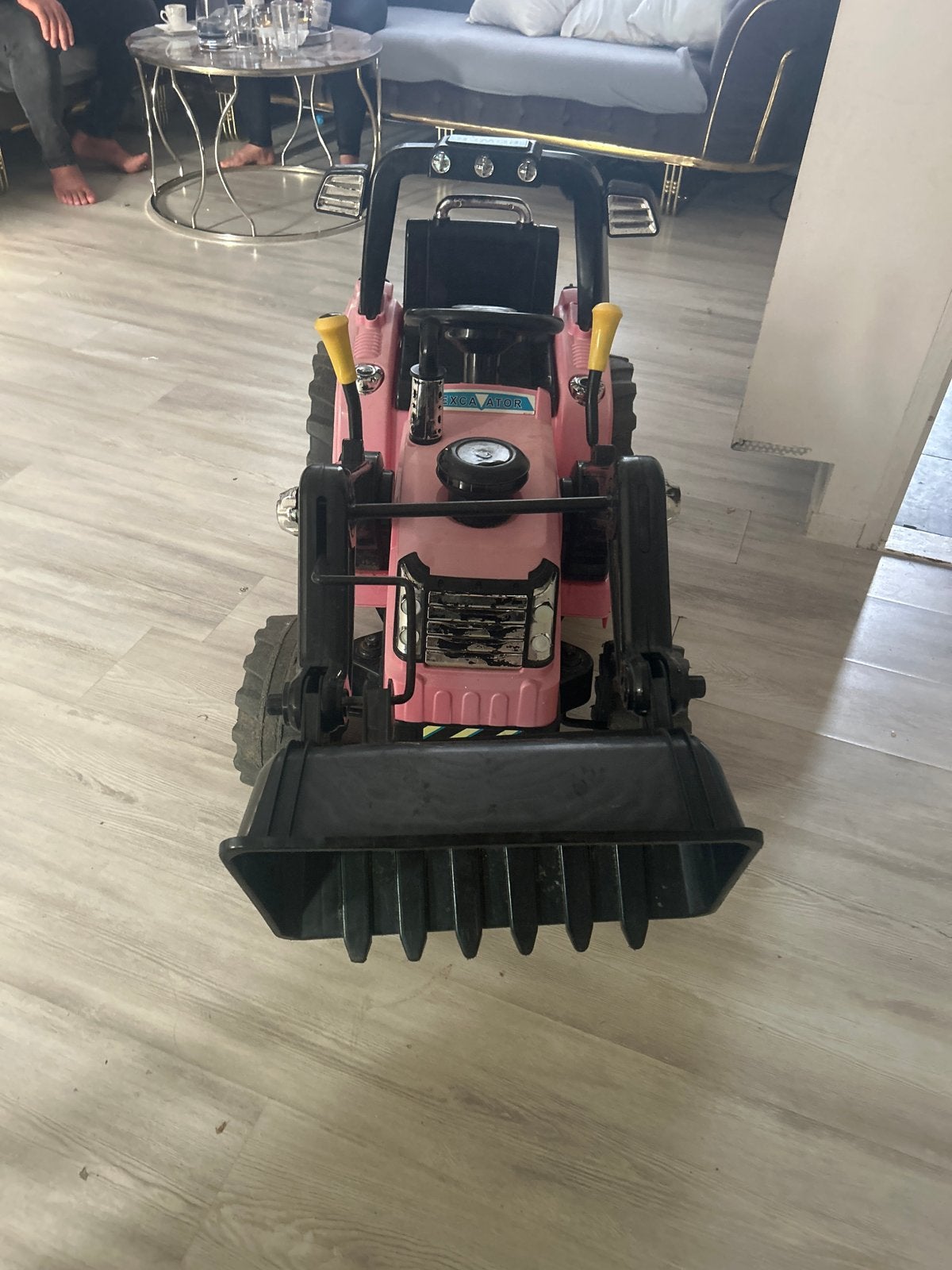 Roze elektrische kinder tractor met schep, Ophalen of Verzenden, Gebruikt