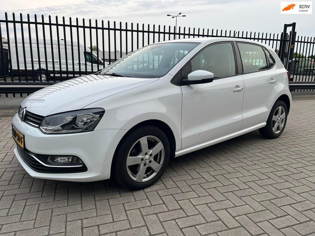 Volkswagen Polo 1.2 TSI 90PK Comfortline APK nieuw Rijd perf, Voorwielaandrijving, Stof, Gebruikt, Start-stop-systeem