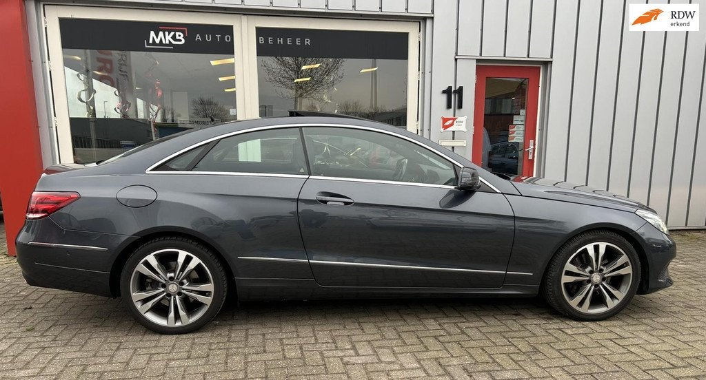 Mercedes-Benz E-klasse Coupé 350 BlueTEC Prestige PanoDak/L, Auto's, Mercedes-Benz, Automaat, Achterwielaandrijving, 197 €/maand