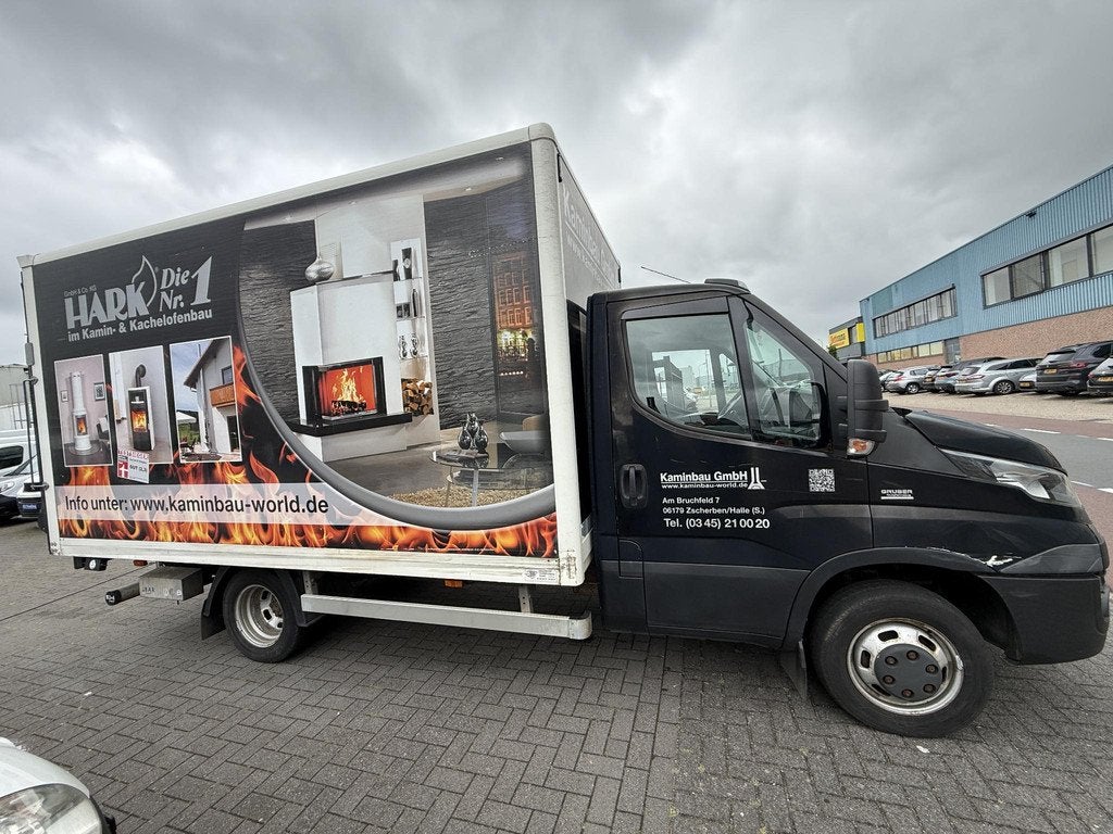 IVECO DAILY 50C17 BAKWAGEN LAADKLEP TREKHAAK 3500KG 3.0 MOTO, Auto's, Euro 5, Gebruikt, Zwart, 4 cilinders