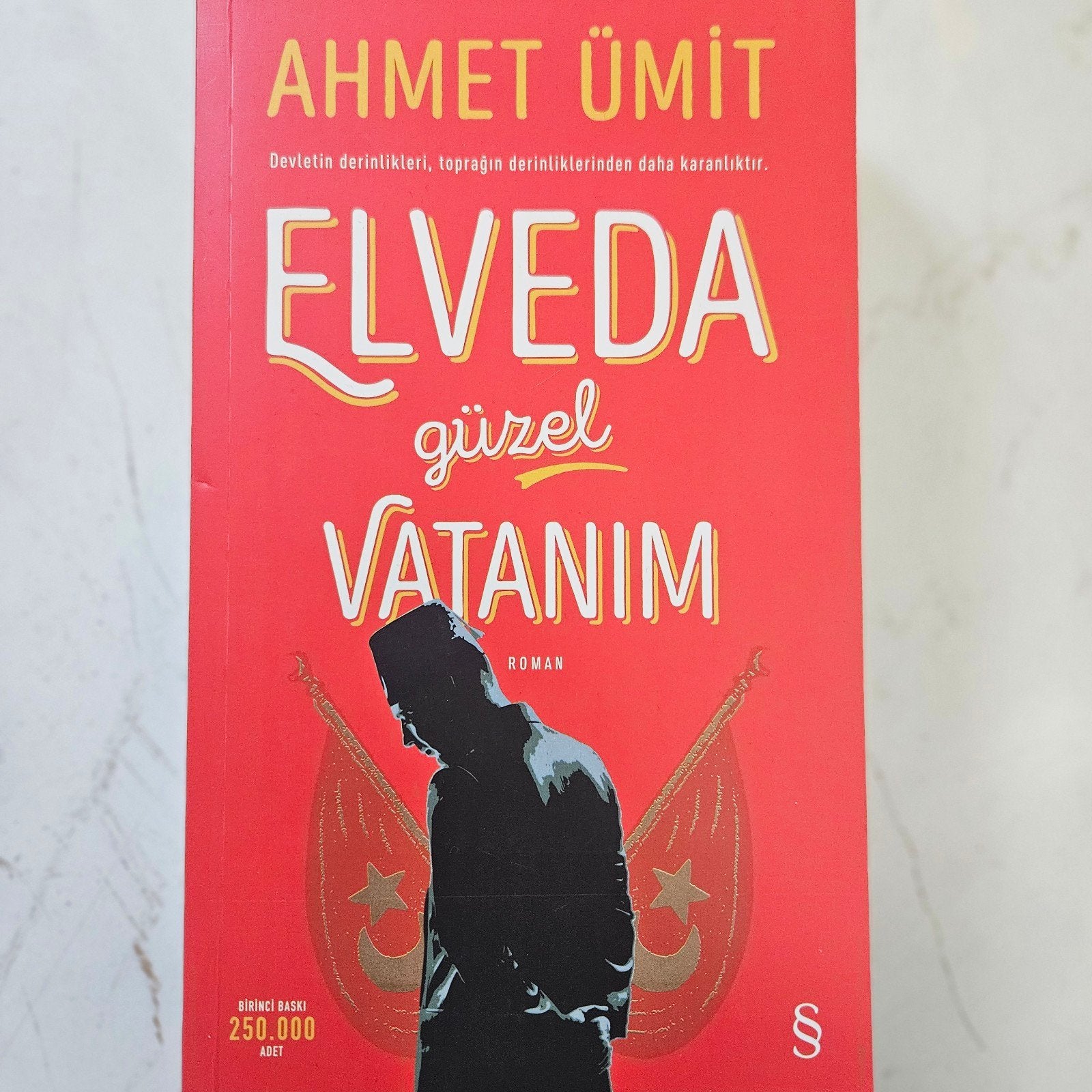 Elveda Guzel Vatanim; Ahmet Umit, Verzenden