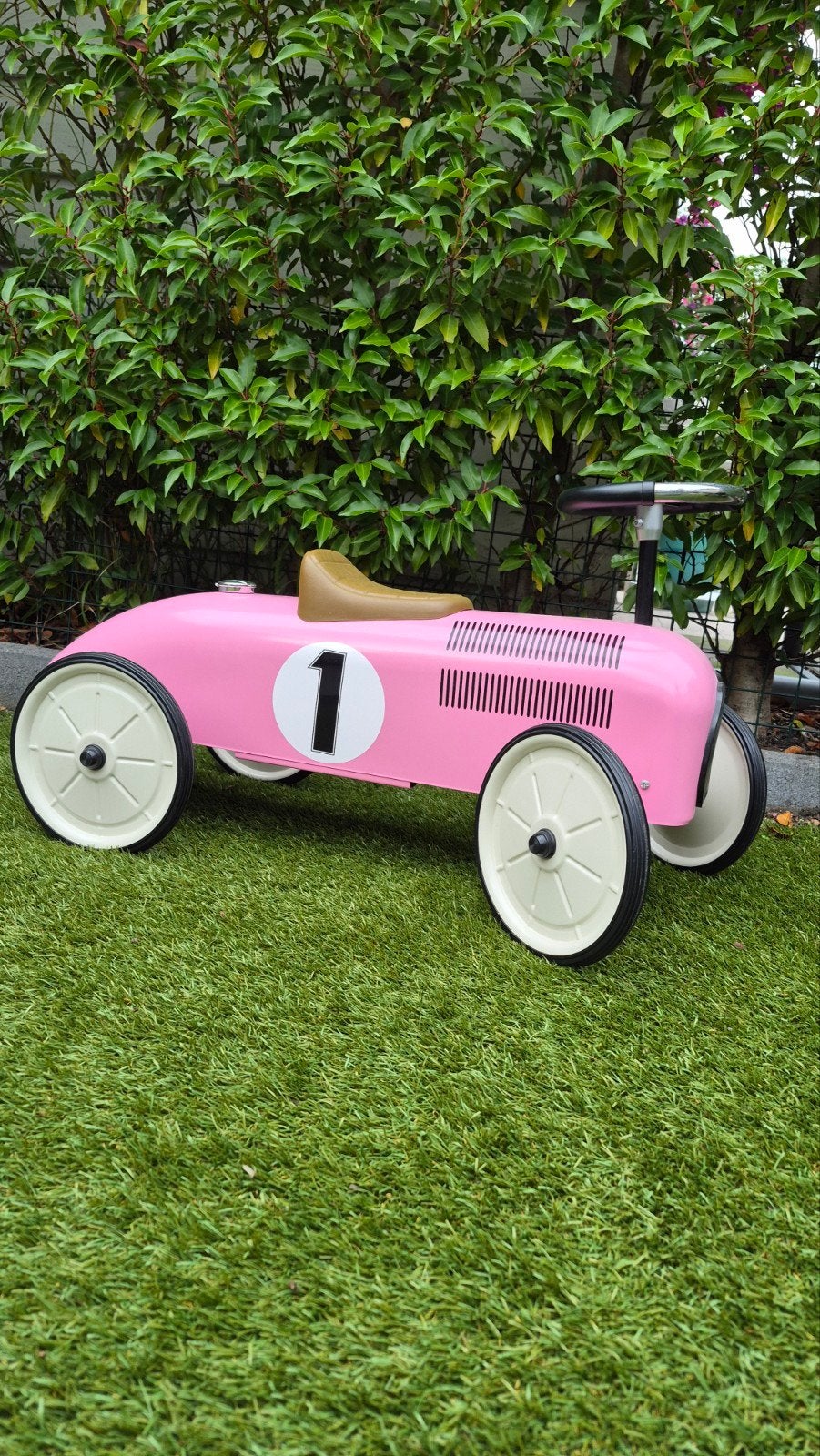 roze metalen retro loopauto Goki / Retro Roller), Ophalen