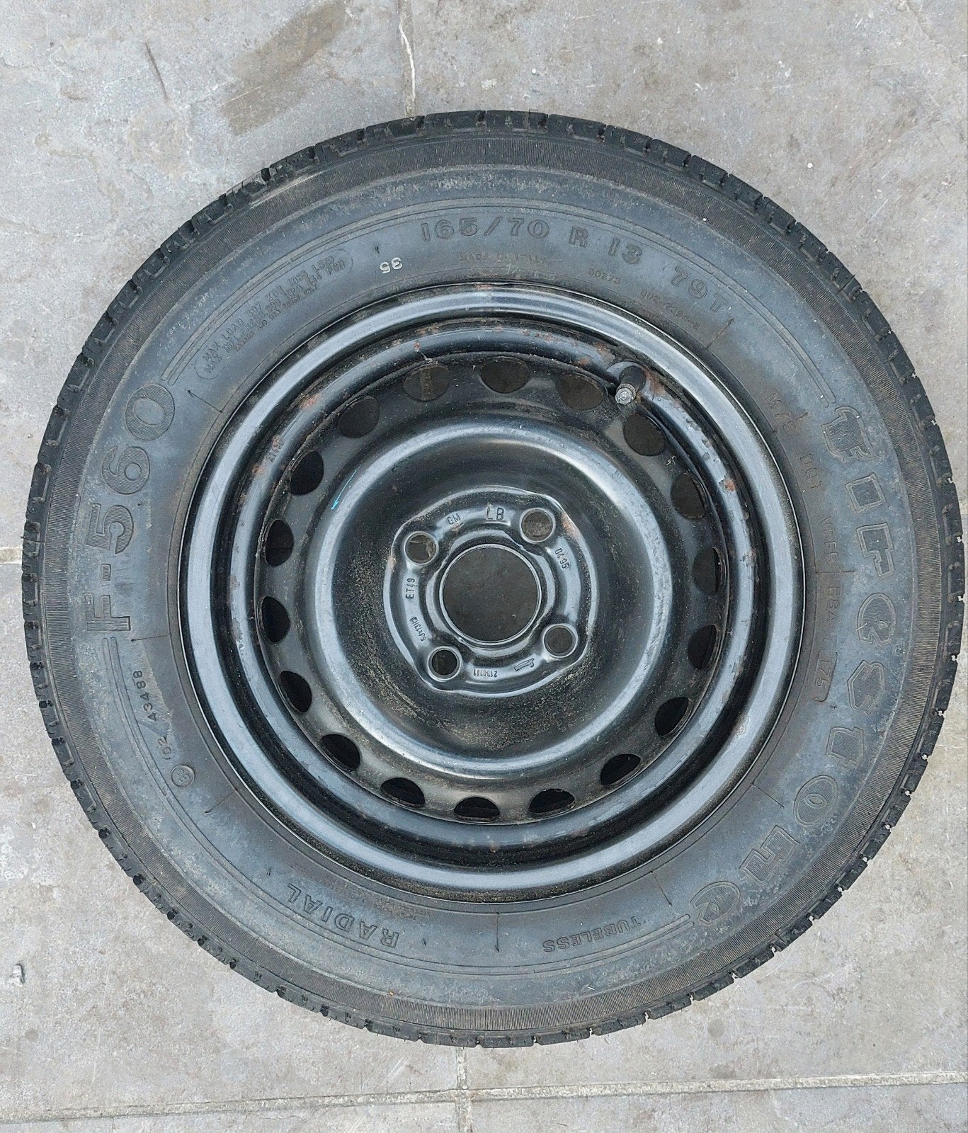 Ongebruikt reservewiel 13 inch (165/70 R13) – Steek 4x100, Ophalen, Nieuw