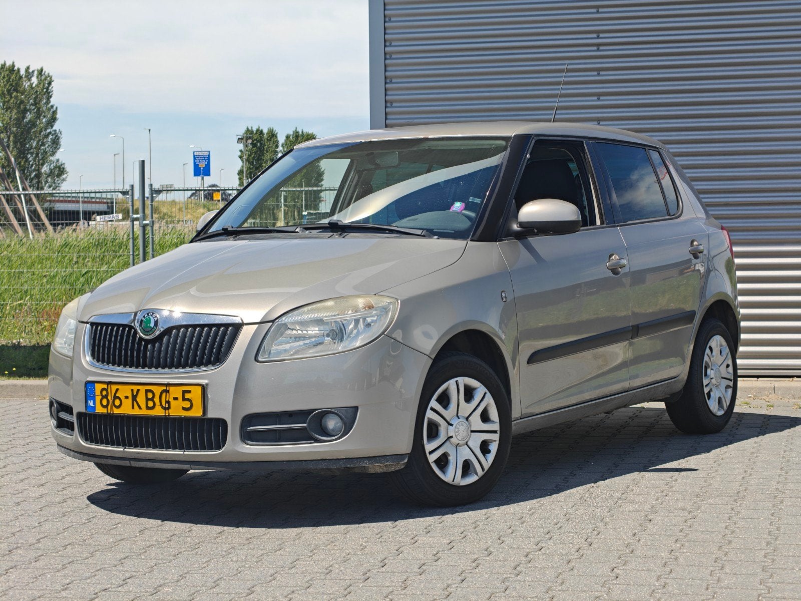 Skoda Fabia 1.4 16V • zeer lage KM! NAP • Orig. NL • AIRCO, Auto's, Voorwielaandrijving, 15 km/l, 40 €/maand, 4 cilinders