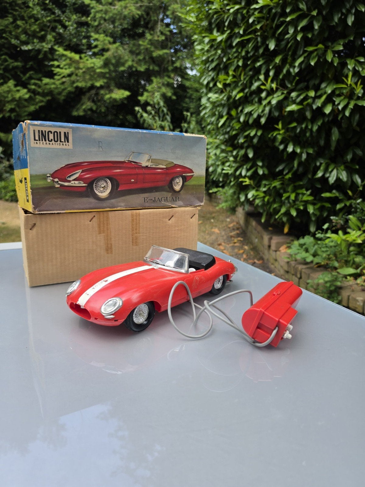 Oude Lincoln International Jaguar E type plastic modelauto, Ophalen of Verzenden, Gebruikt, Auto