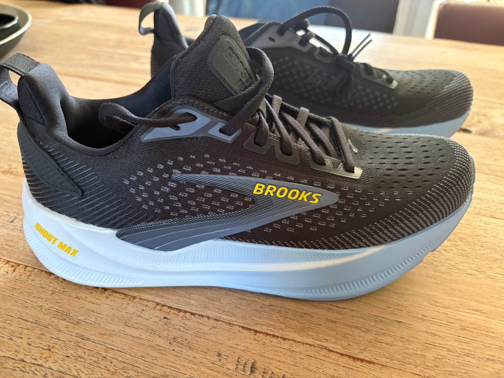 Brooks Ghost Max 4. Onpaar., Ophalen of Verzenden, Zo goed als nieuw, Hardloopschoenen, Overige merken