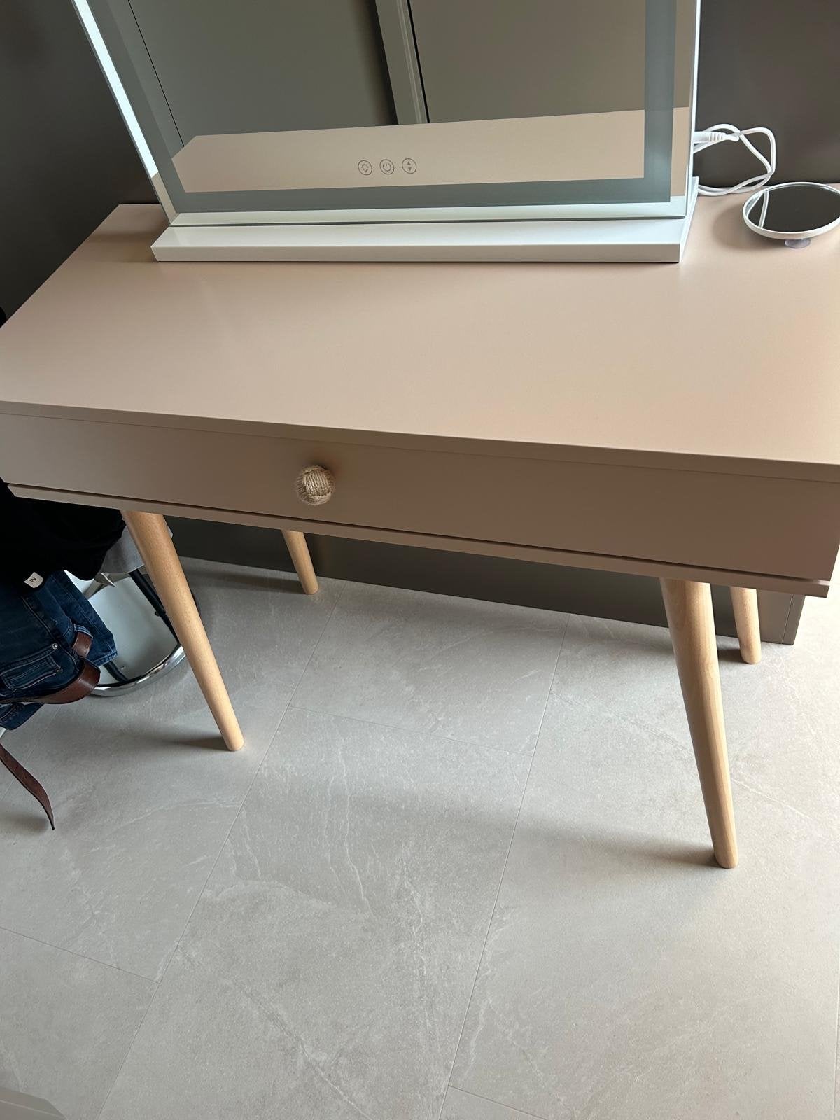 Make-up tafel met lade en houten poten, Ophalen, 50 tot 100 cm, Zo goed als nieuw, Minder dan 100 cm
