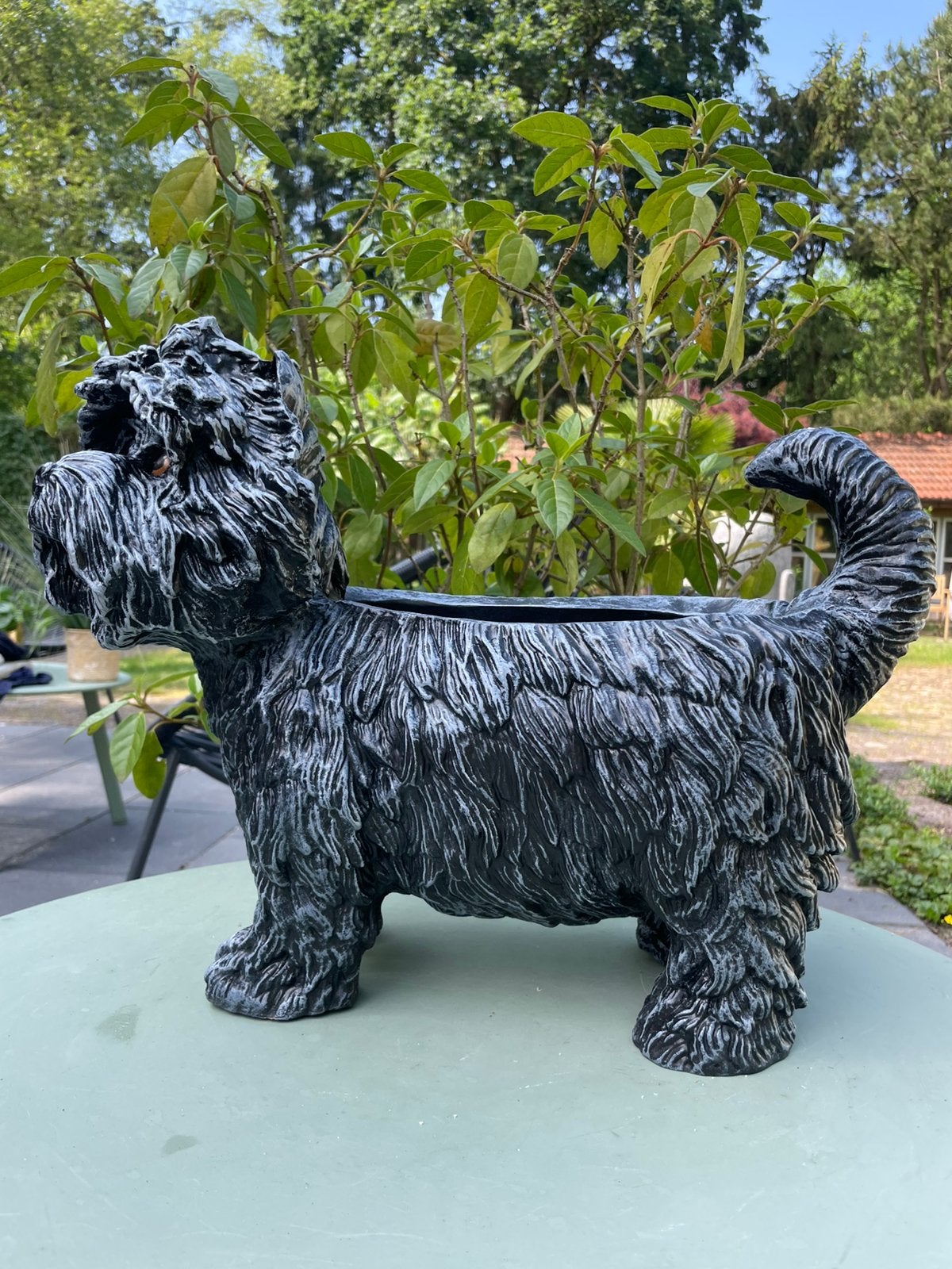 Plantenbak hond tuin beeld terras plant bloempot huisdier, Tuin en Terras, Ophalen of Verzenden, Nieuw, Kunststof, Dierenbeeld