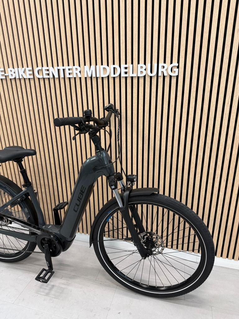Cube Touring One Bosch Performance Line 45CM 5924KM 500Wh, Fietsen en Brommers, Niet ingevuld, Ophalen of Verzenden, Zo goed als nieuw