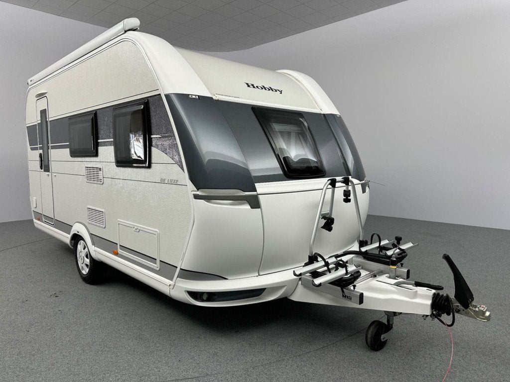 Hobby De Luxe 440 SF Cassetteluifel Mover Fietsendrager, Vast bed, Hordeur, Hobby, Bedrijf