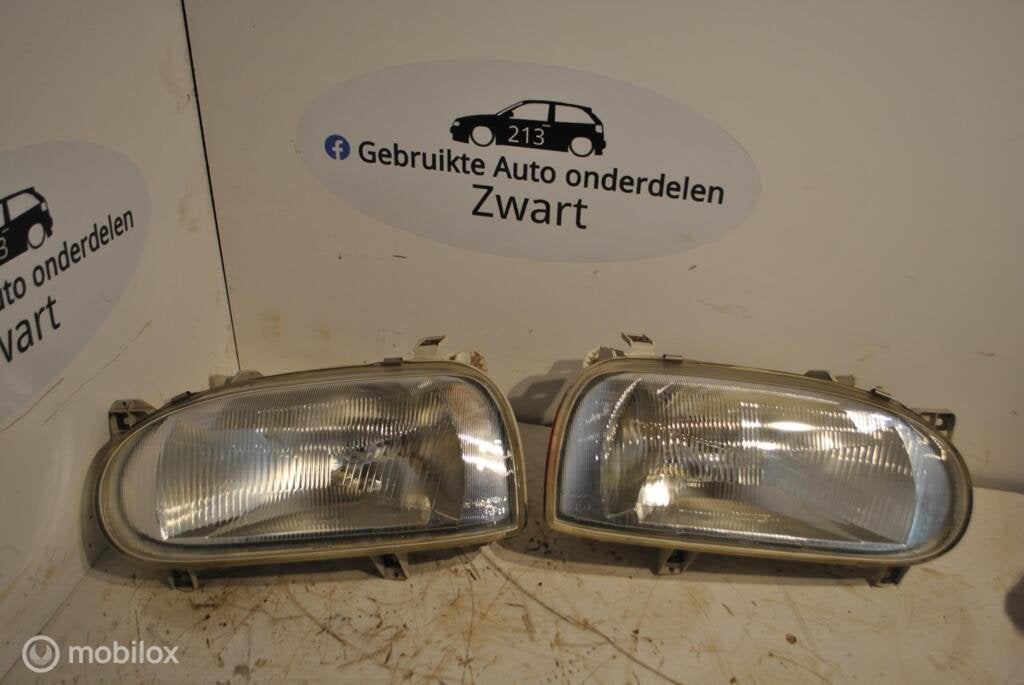 Koplamp set Volkswagen Golf III ('91-'97) 1H6 941 017 AM, Gebruikt, Volkswagen, Ophalen of Verzenden