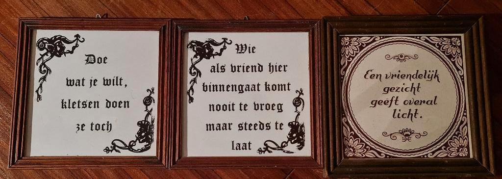 Set van 3 Vintage Spreukentegels – Hollandse Nostalgie, Antiek en Kunst, Antiek | Wandborden en Tegels, Ophalen of Verzenden