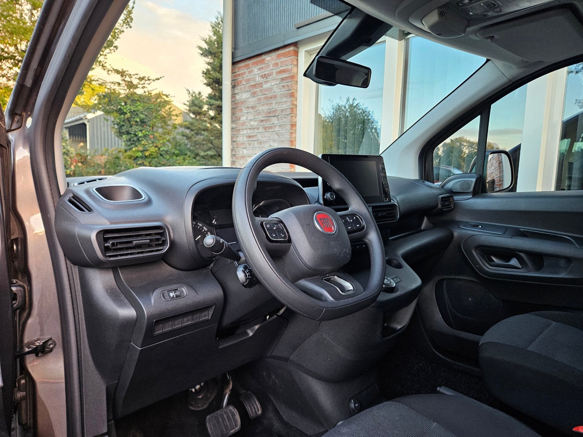 Fiat Doblò 1.5D 130pk L2 1000kg Automaat! 130PK! NAP! Mooie, Gebruikt, Euro 6, 4 cilinders, Origineel Nederlands