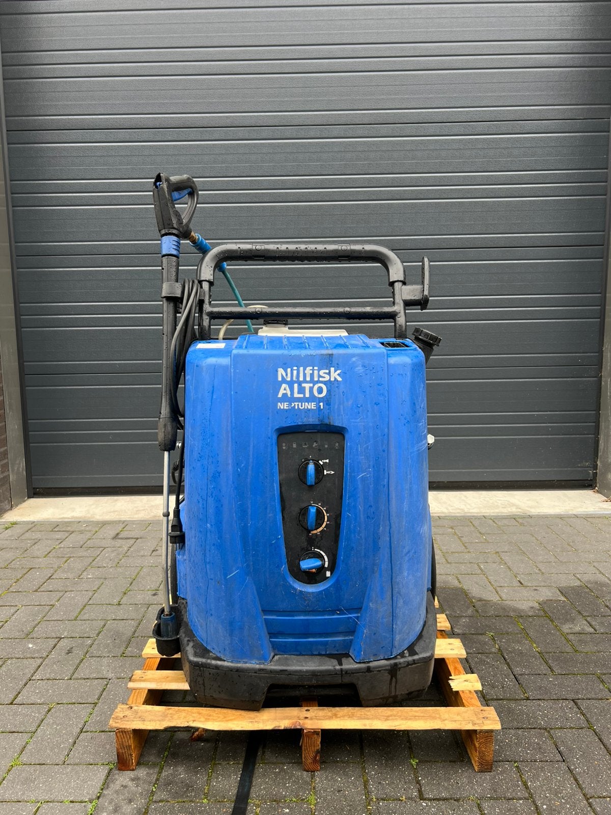 Nilfisk Alto 1-22 warmwater hogedrukreiniger 165 bar 230V, Ophalen, Gebruikt