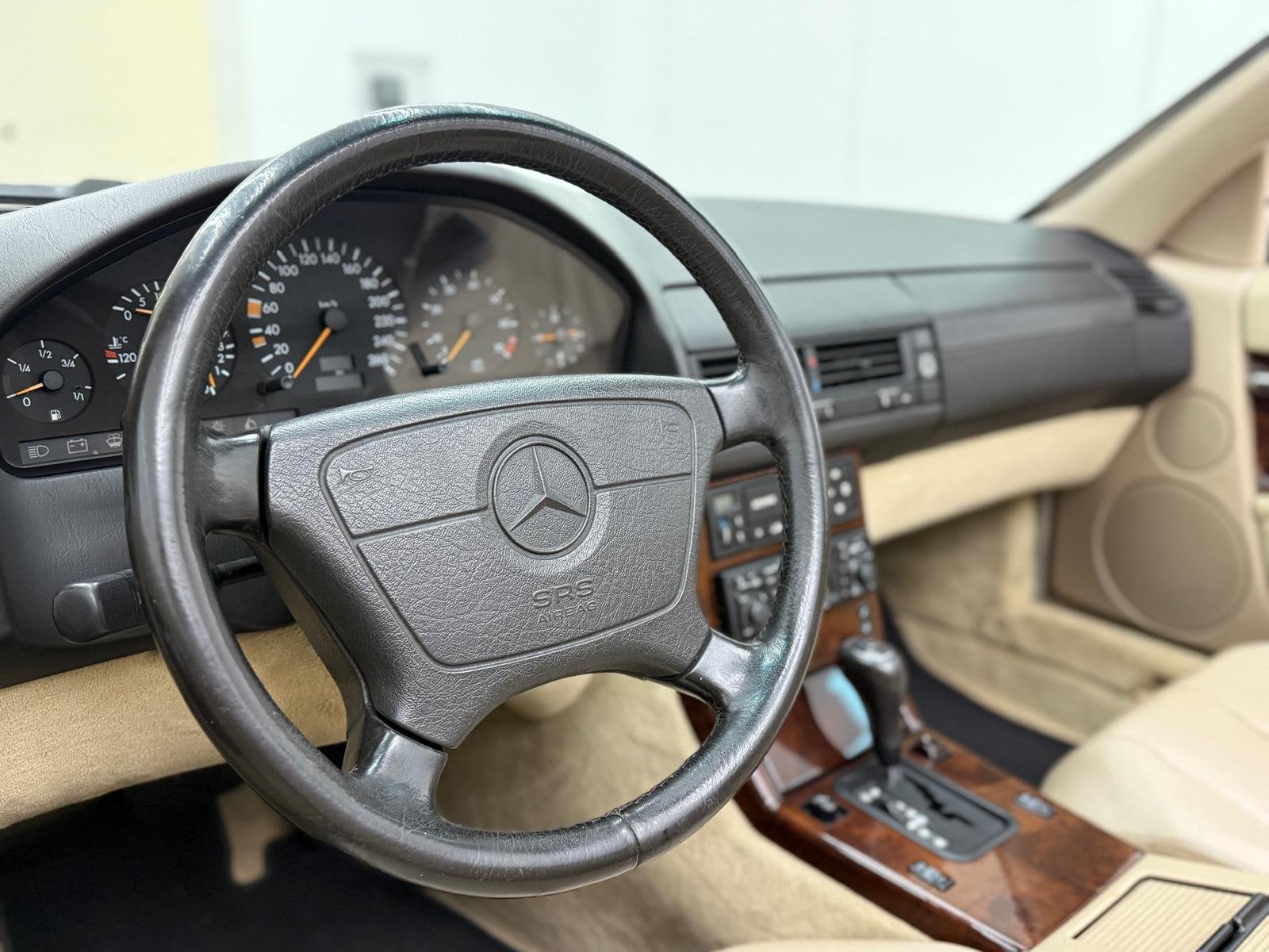 Mercedes-Benz SL-Klasse Cabrio 320 Gerestaureerd NL-auto NAP, foto 11