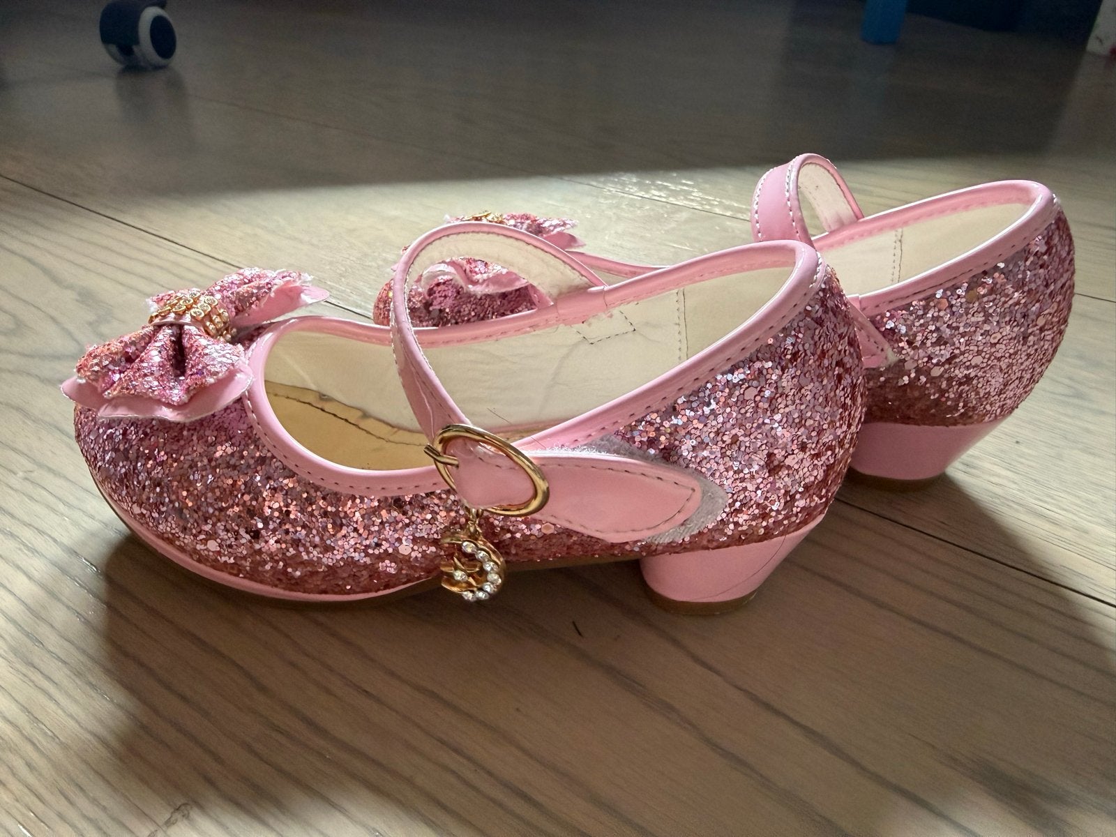 Roze glitter prinsessenschoenen voor meisjes - Maat 28, Kinderen en Baby's, Ophalen of Verzenden, Zo goed als nieuw, Meisje, Schoenen