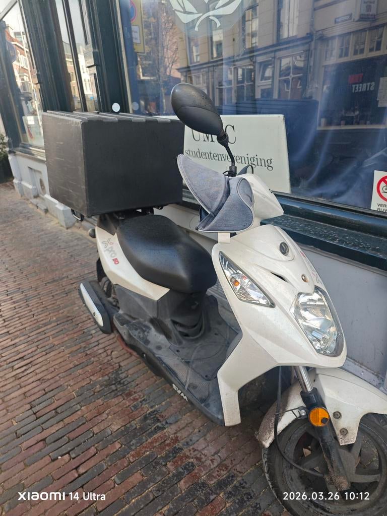SYM bezorgscooter met grote delivery box, Ophalen, Gebruikt, Benzine, Overige modellen