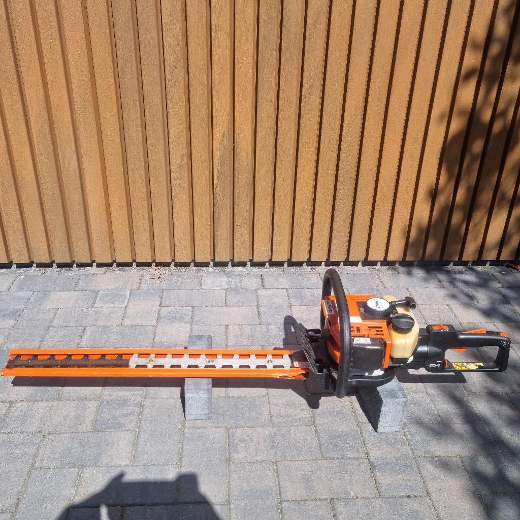 stihl hs80 heggenschaar, Tuin en Terras, Ophalen of Verzenden, Gebruikt, Benzine, STIHL