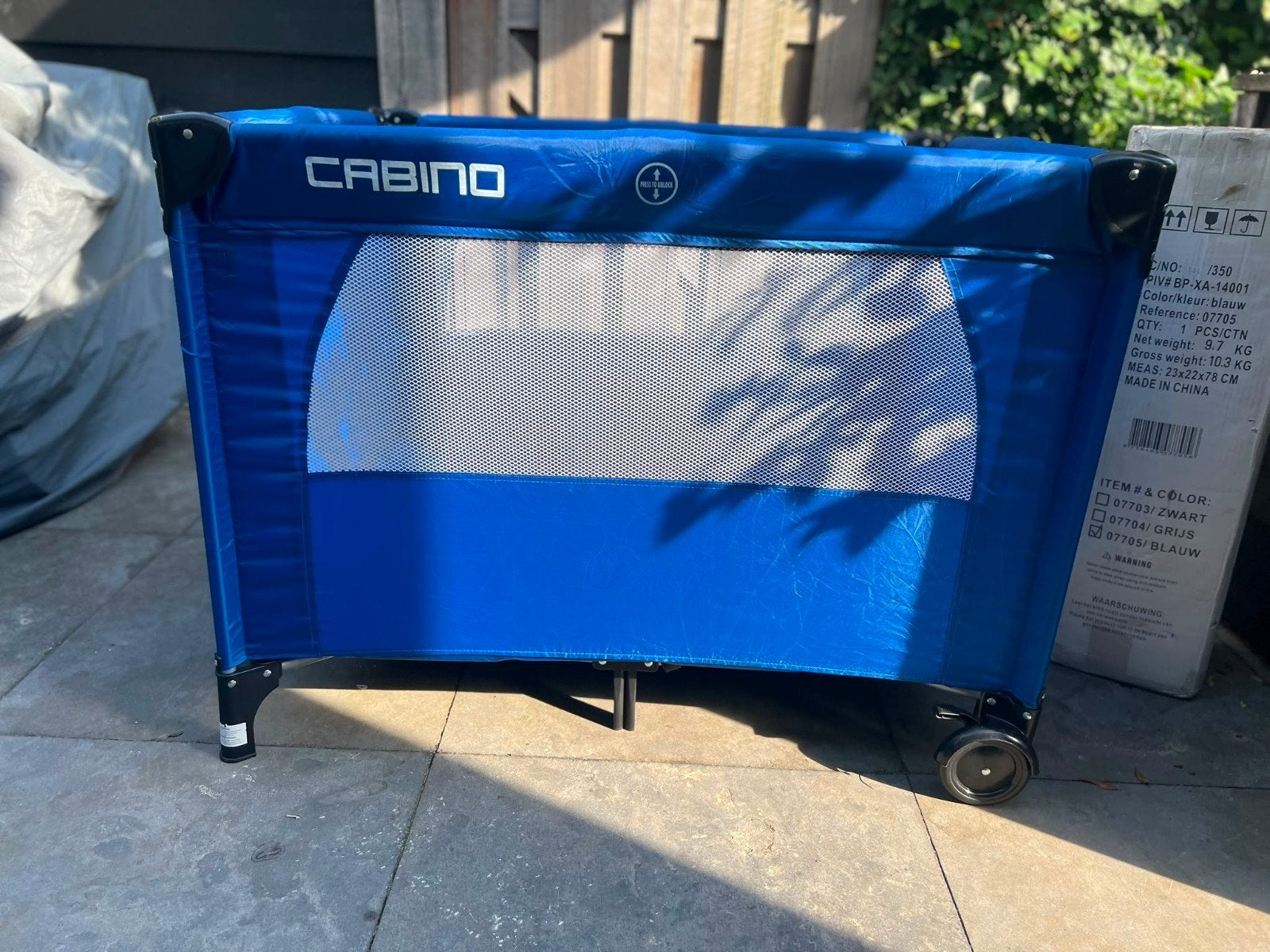 Cabino campingbed/campingbox met verhoging voor baby's, Ophalen of Verzenden, Gebruikt, Reisbedje