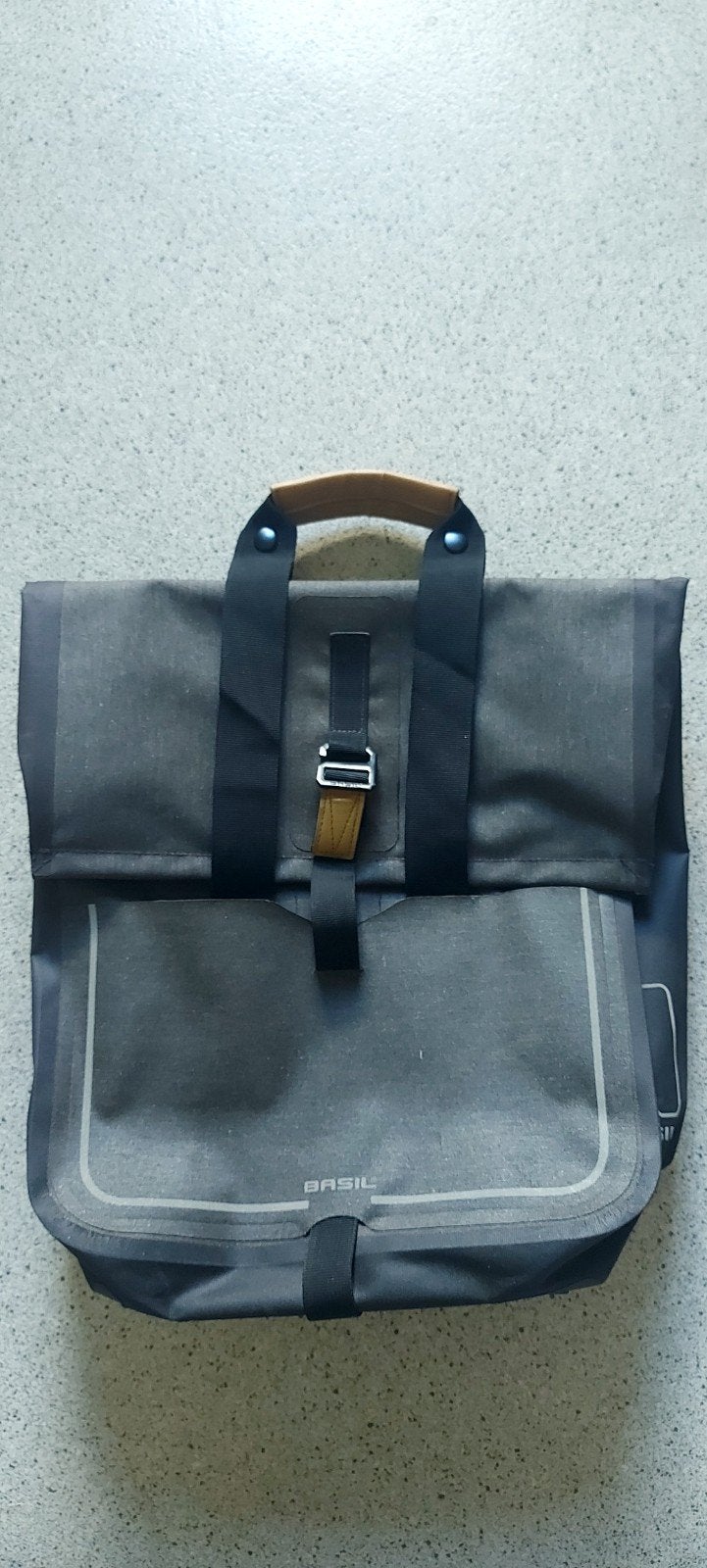 Basil Urban Dry Fietsshopper - Enkele Fietstas - Grijs - 20L, Fietsen en Brommers, Ophalen of Verzenden