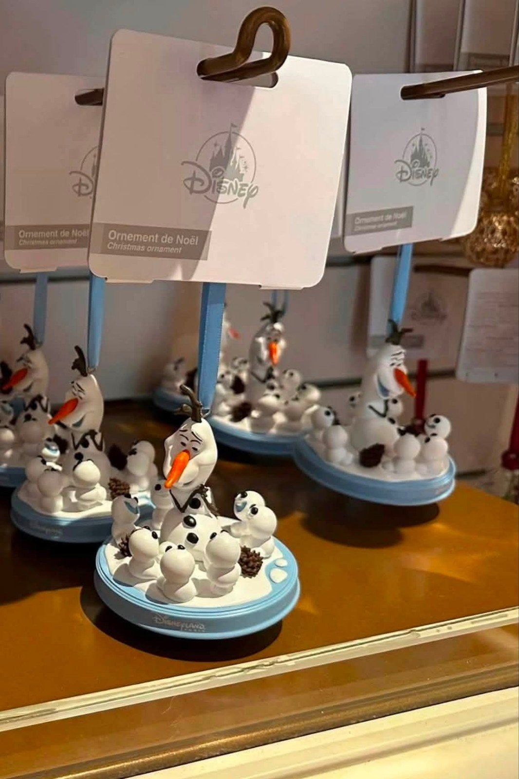 Disneyland Parijs Olaf Frozen ornament, Verzamelen, Ophalen of Verzenden, Overige figuren, Nieuw, Beeldje of Figuurtje