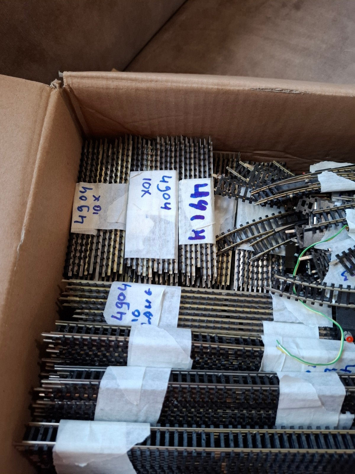 Grote partij Minitrix  n spoorails met wissels en kruisingen, Overige merken, Wisselstroom, Gebruikt, Rails