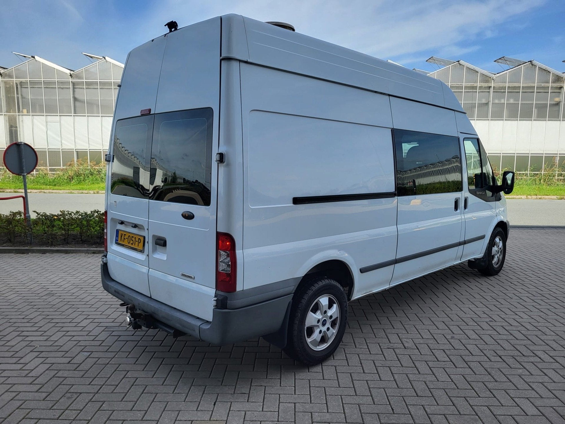 Foto 4 van Ford TRANSIT 350L VAN 115 HR 4,27 CAMPER 142.000 NAP LANG HO