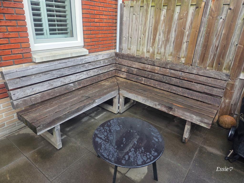 Gratis tuinbank 200x200, Ophalen, Gebruikt, Hout