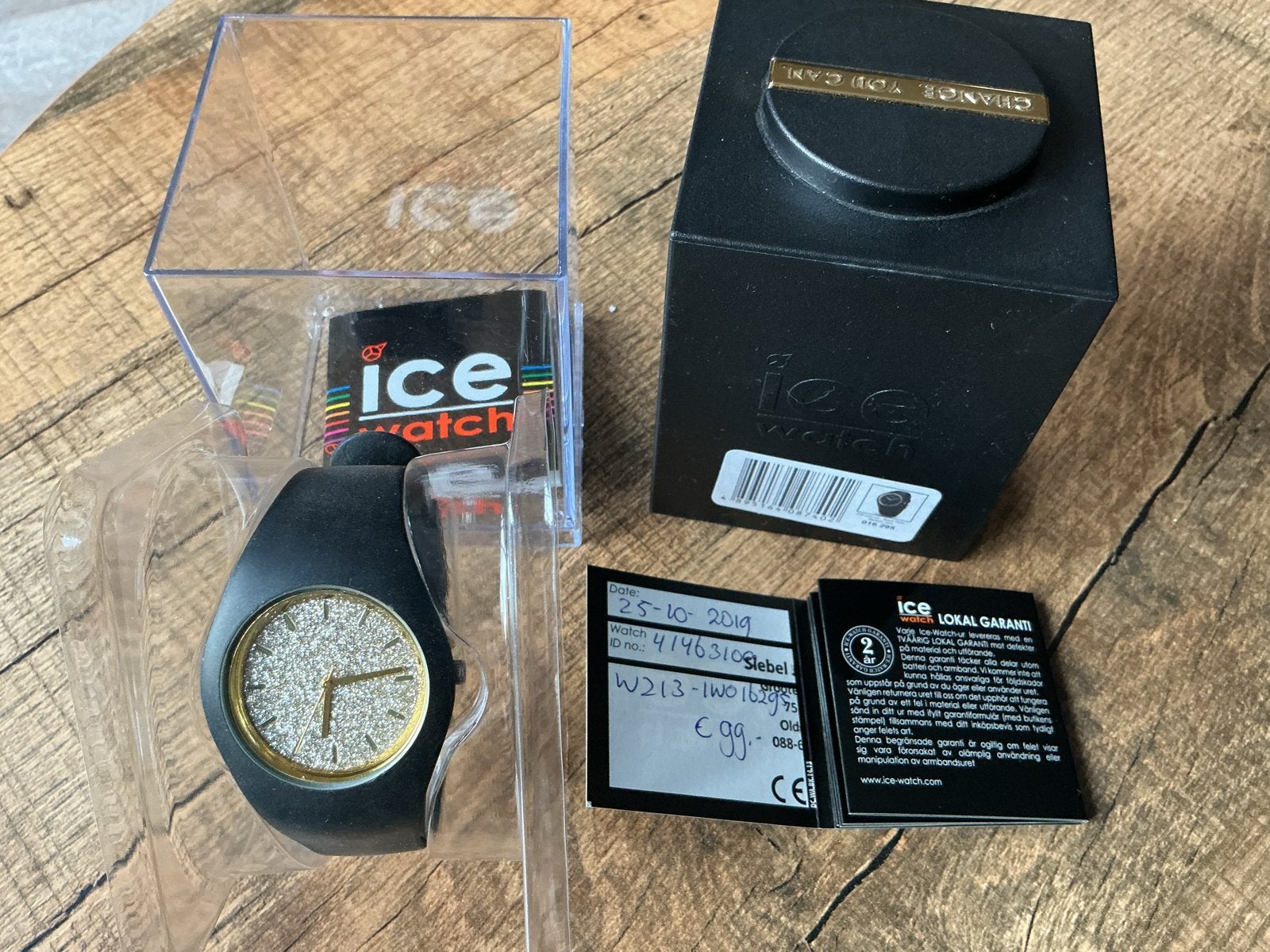 Ice-Watch Polshorloge Zwart met Glinsterende Wijzerplaat, Overige merken, Kunststof, Polshorloge, Ophalen of Verzenden