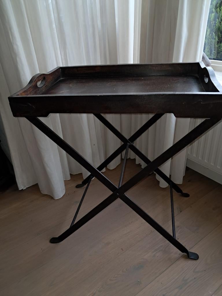 Mooie butlertray/ dienbladtafel, Ophalen, Gebruikt, 50 tot 100 cm, Overige materialen