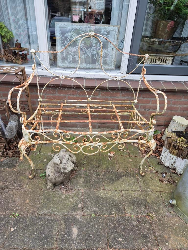 Oud brocante tuinbankje, Antiek en Kunst, Curiosa en Brocante, Ophalen