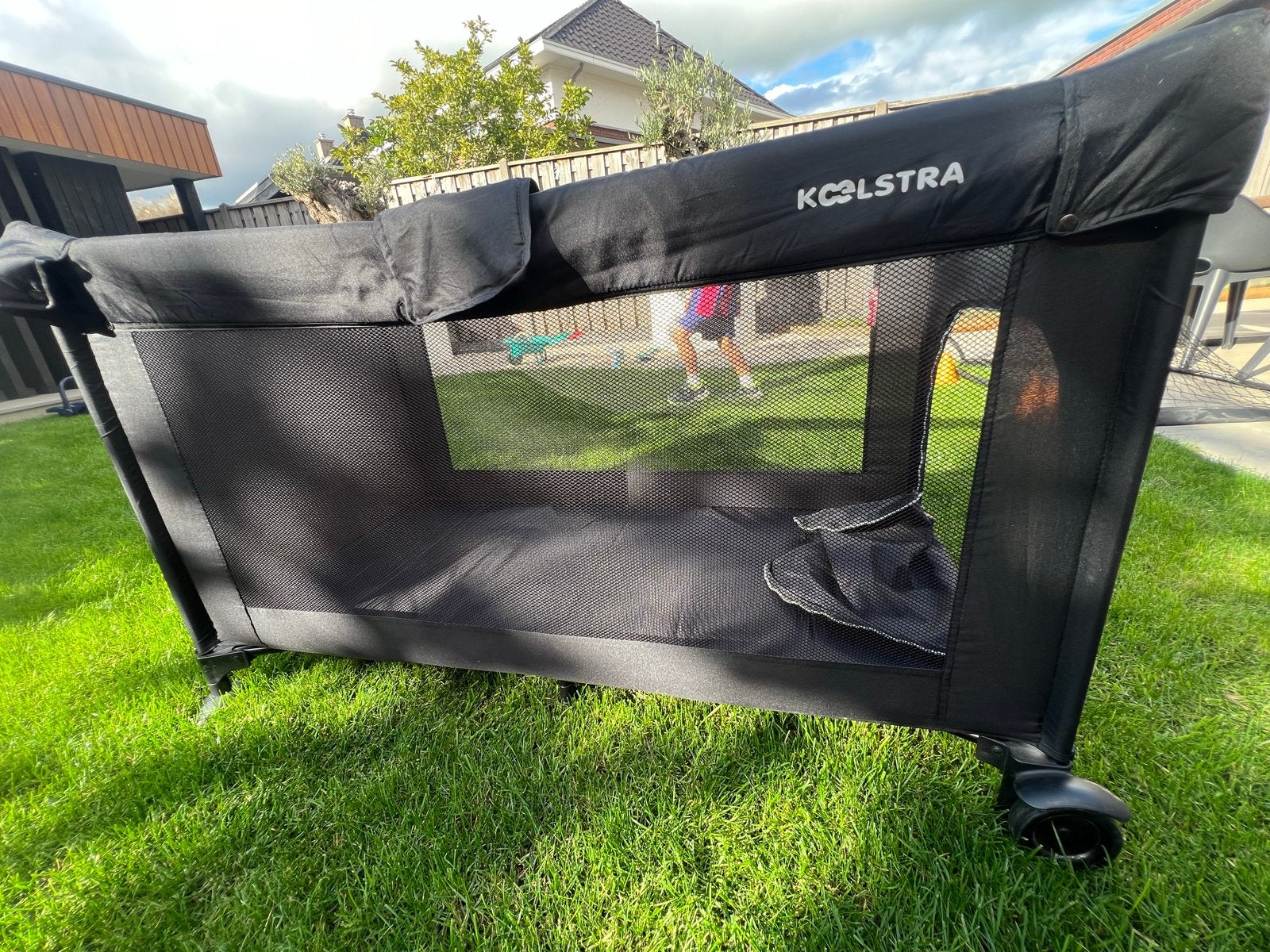 Koolstra Reisbedje - Zwart en Compact en matras Qute, Kinderen en Baby's, Ophalen, Zo goed als nieuw, Reisbedje