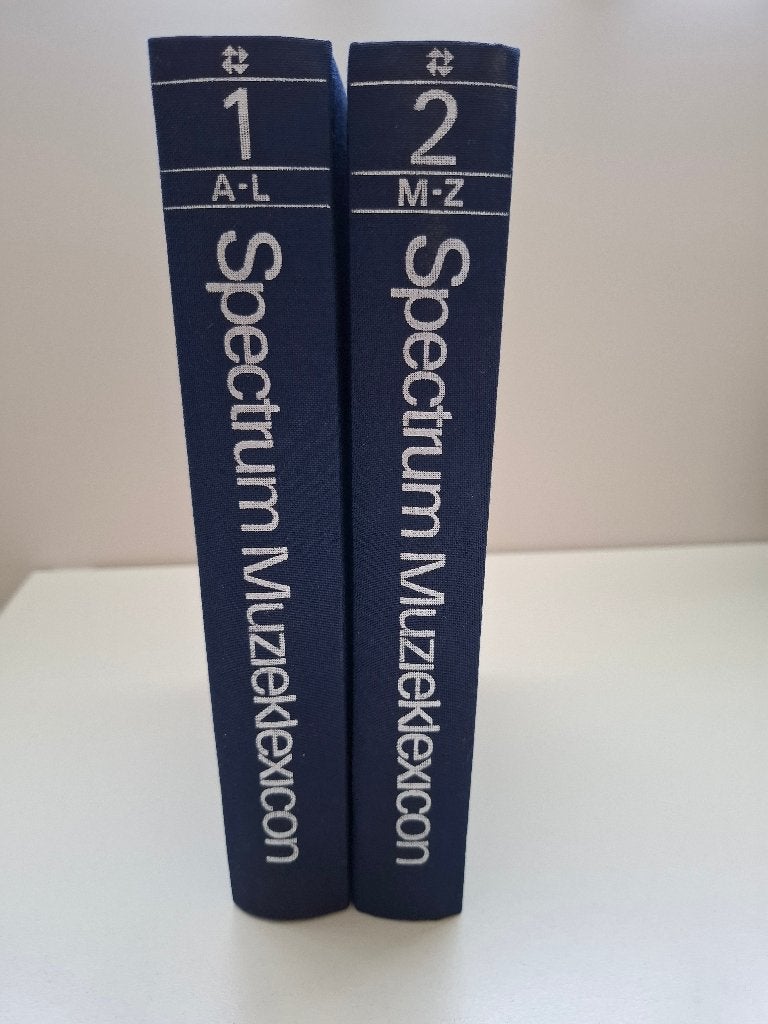 Spectrum Muziek lexicon., Ophalen of Verzenden, Zo goed als nieuw