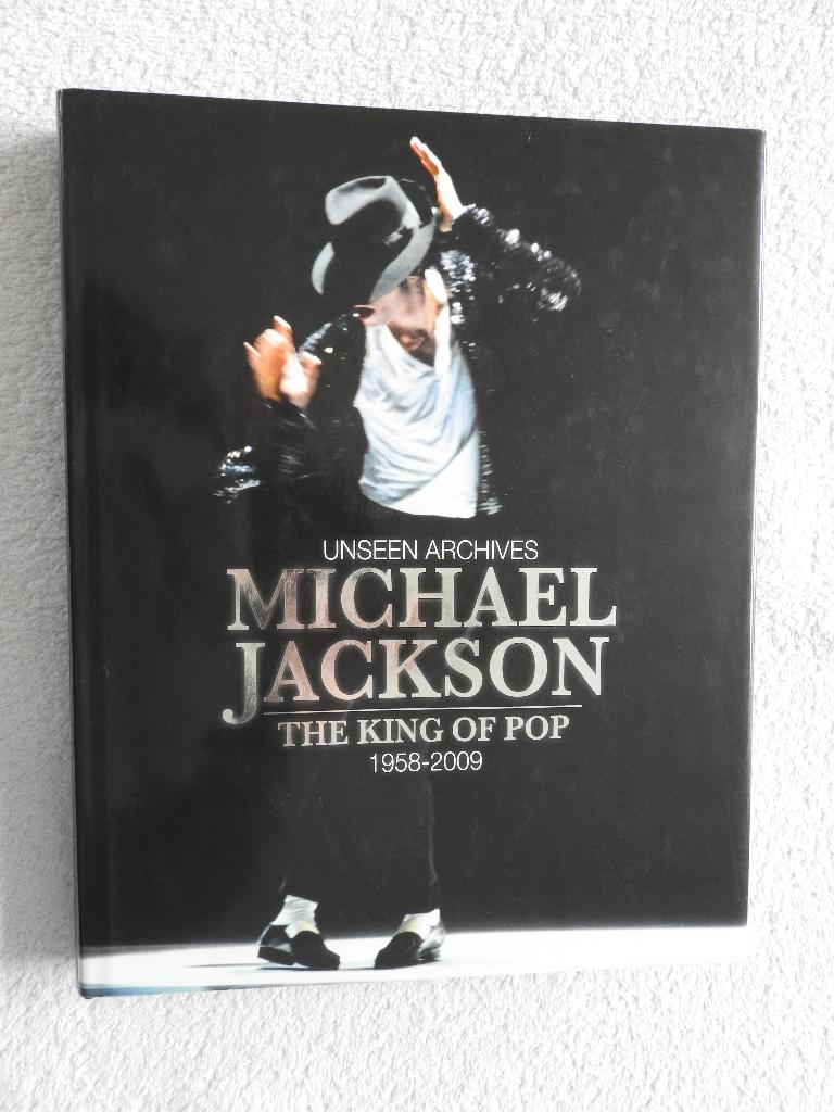 Michael Jackson - The King of Pop 1958-2009, Boeken, Ophalen of Verzenden, Zo goed als nieuw, Artiest