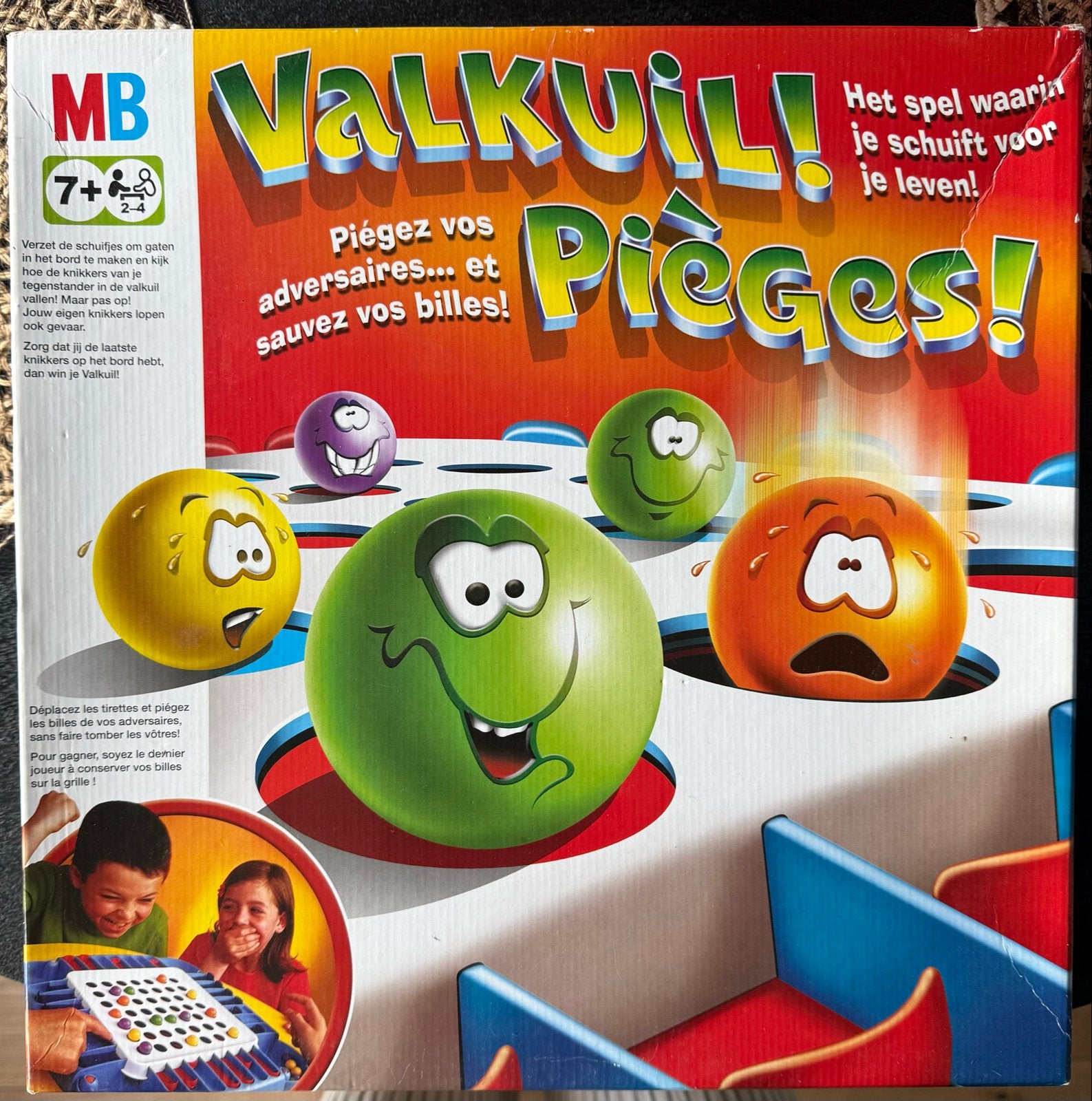 MB Valkuil! Bordspel - Schuif voor je leven!, Drie of vier spelers, Ophalen of Verzenden, Zo goed als nieuw