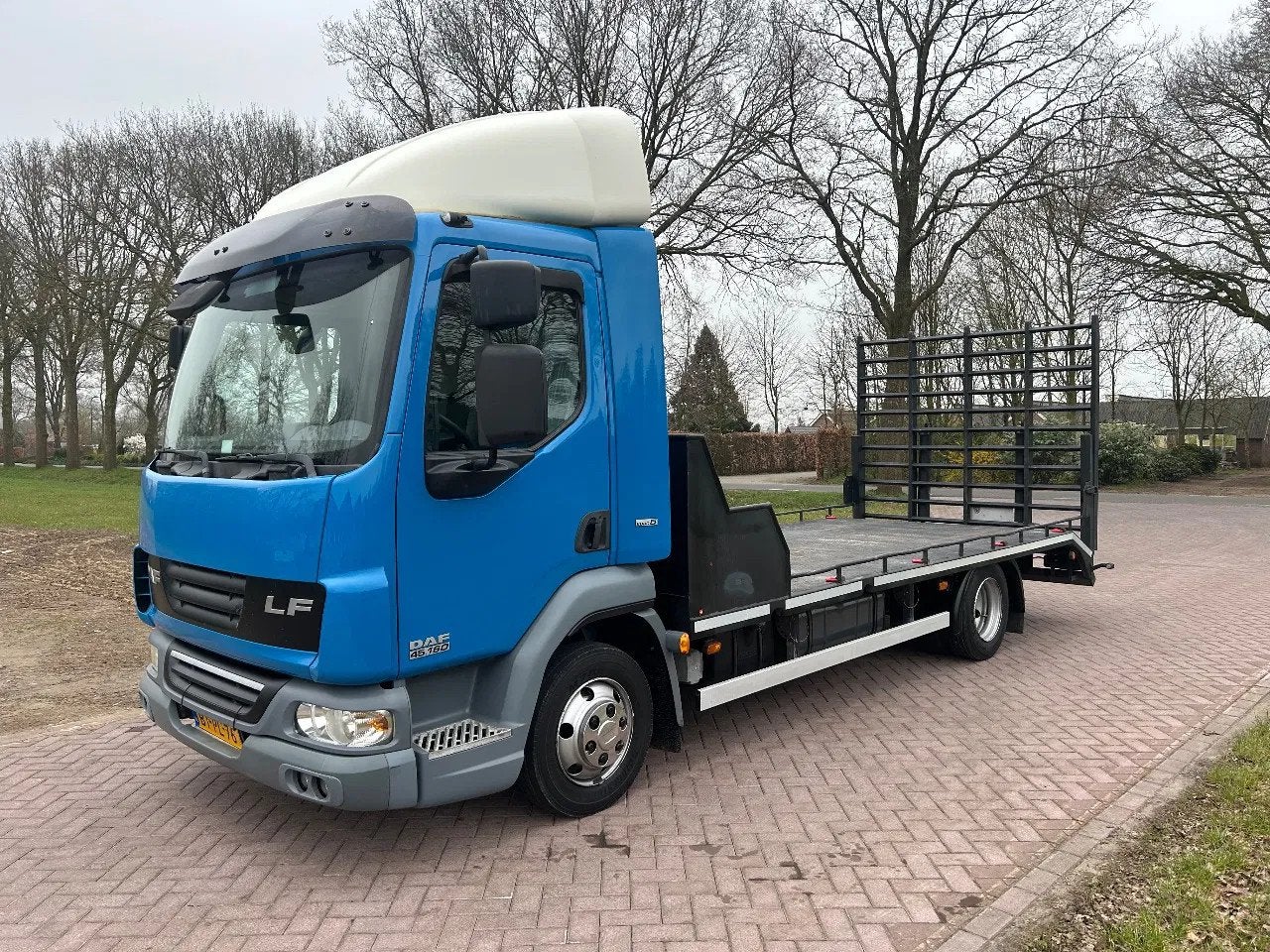 DAF LF 45.160 Oprijwagen (bj 2008), Auto's, Automaat, Euro 5, Achterwielaandrijving, Blauw