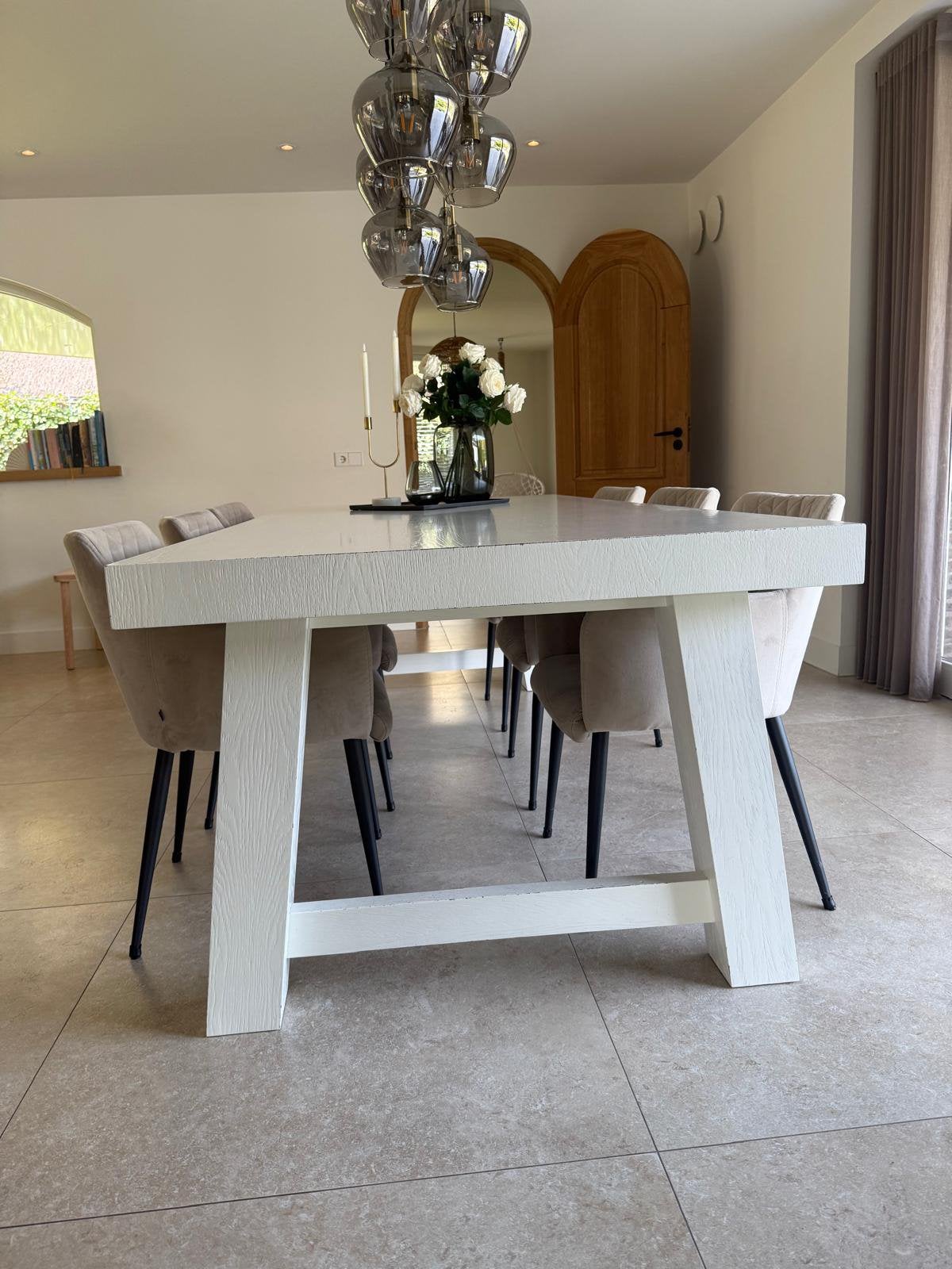 Witte eettafel 240  110 cm | robuust en stijlvol, Huis en Inrichting, Ophalen, 100 tot 150 cm, 200 cm of meer, Zo goed als nieuw