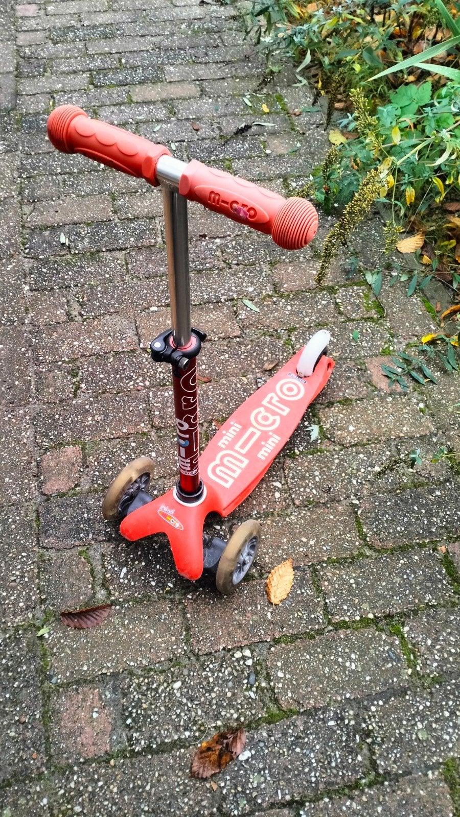 Micro Mini Step Rood - Gebruikt, Fietsen en Brommers, Ophalen of Verzenden, Gebruikt, Gewone step, Micro
