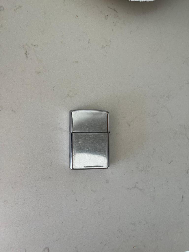 Marlboro Zippo Aansteker Limited Edition, Ophalen of Verzenden, Gebruikt, Aansteker