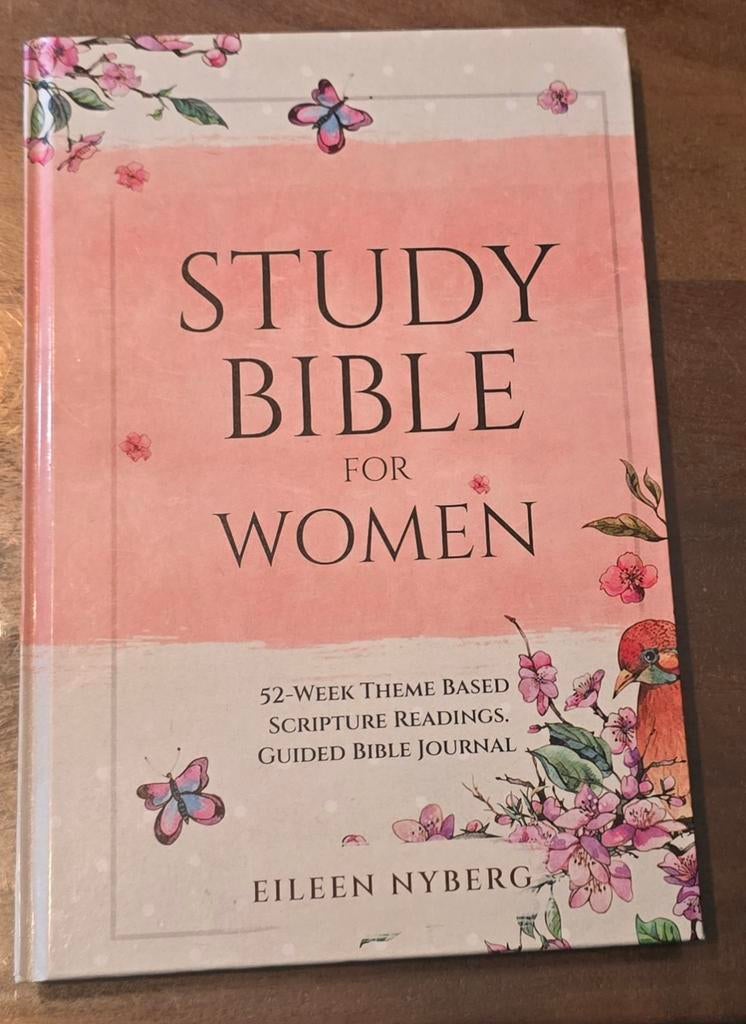 Study bible for woman, Eileen nyberg, Christendom | Katholiek, Nieuw, Ophalen of Verzenden