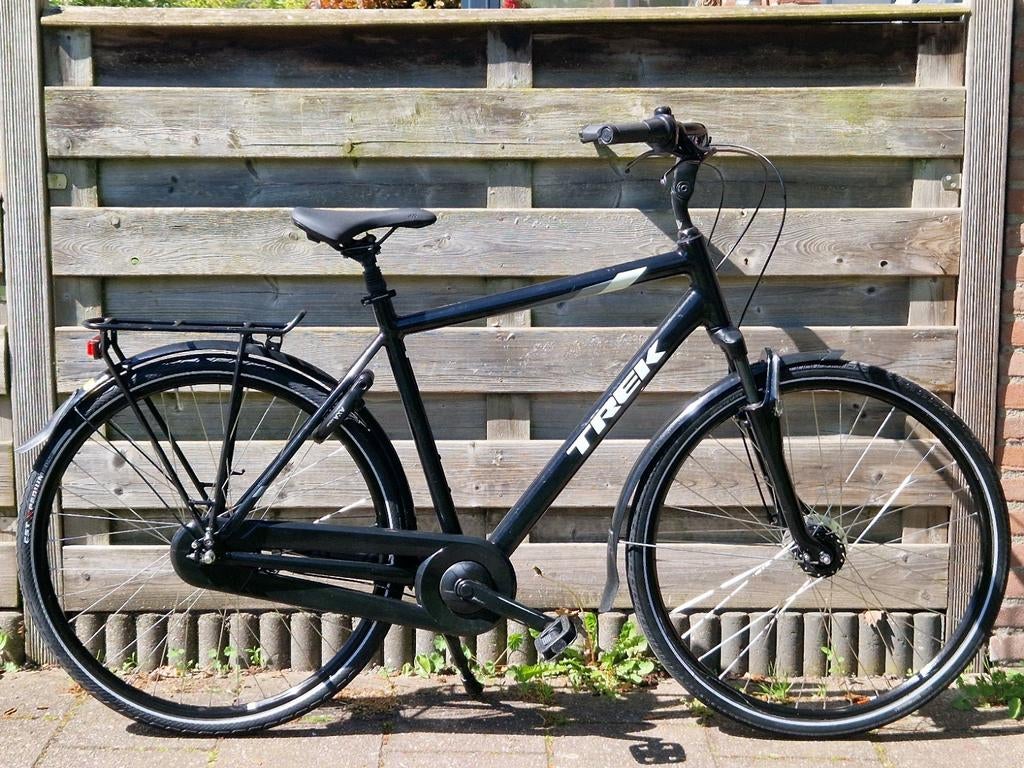 Trek L300 herenfiets 56 cm nette staat zwart, Fietsen en Brommers, Overige merken, Versnellingen, Ophalen of Verzenden, Zo goed als nieuw