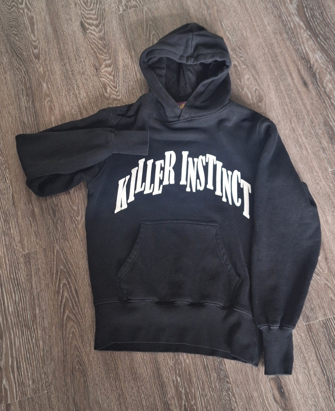 Hoodie Killer Instinct als nieuw., Ophalen of Verzenden, Zo goed als nieuw, Maat 46 (S) of kleiner, Zwart