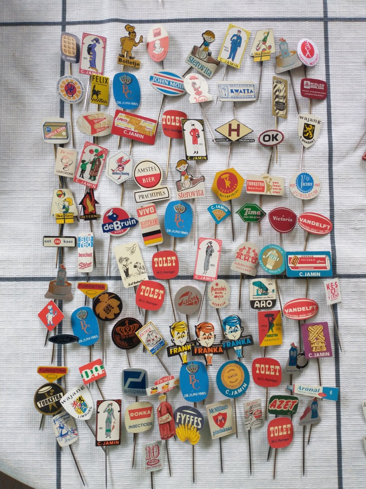 Grote collectie vintage speldjes en pins, Ophalen of Verzenden