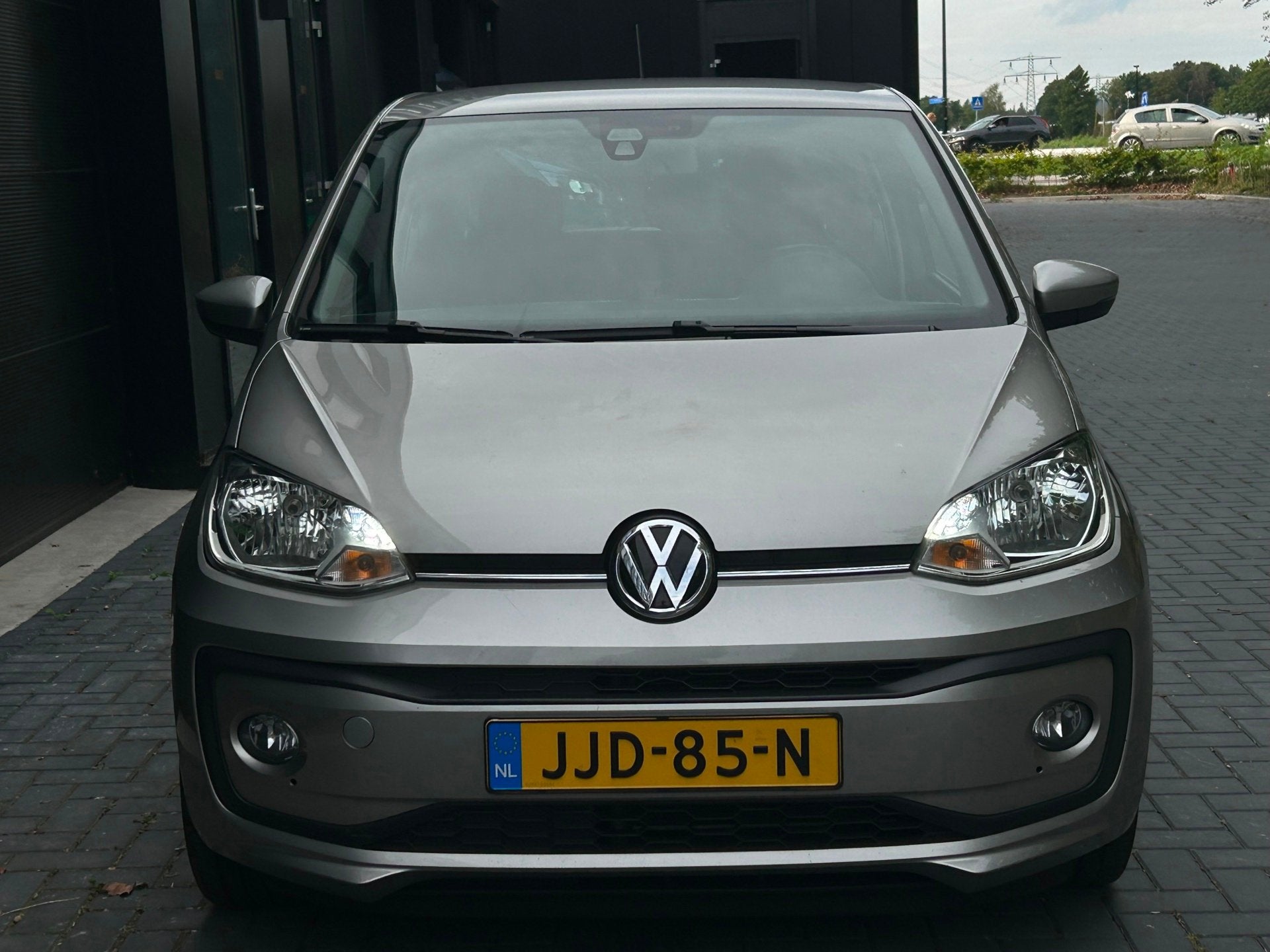 Volkswagen UP! High Up STLVRM/LMVELGEN/CRUISE/CLIMA/PDC/LEDE, Auto's, Voorwielaandrijving, Stof, Bedrijf, Handgeschakeld