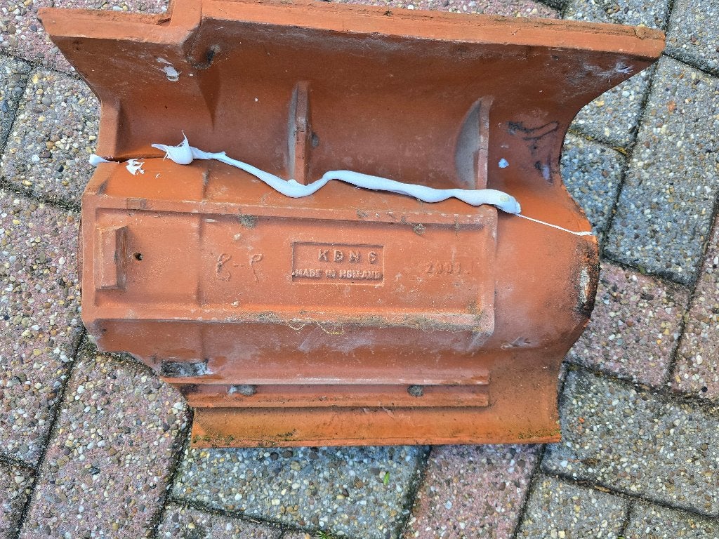 GEZOCHT Dakpan KDN6 2001, Doe-het-zelf en Verbouw, Ophalen, Steen of Klei, Minder dan 5 m², Dakpannen