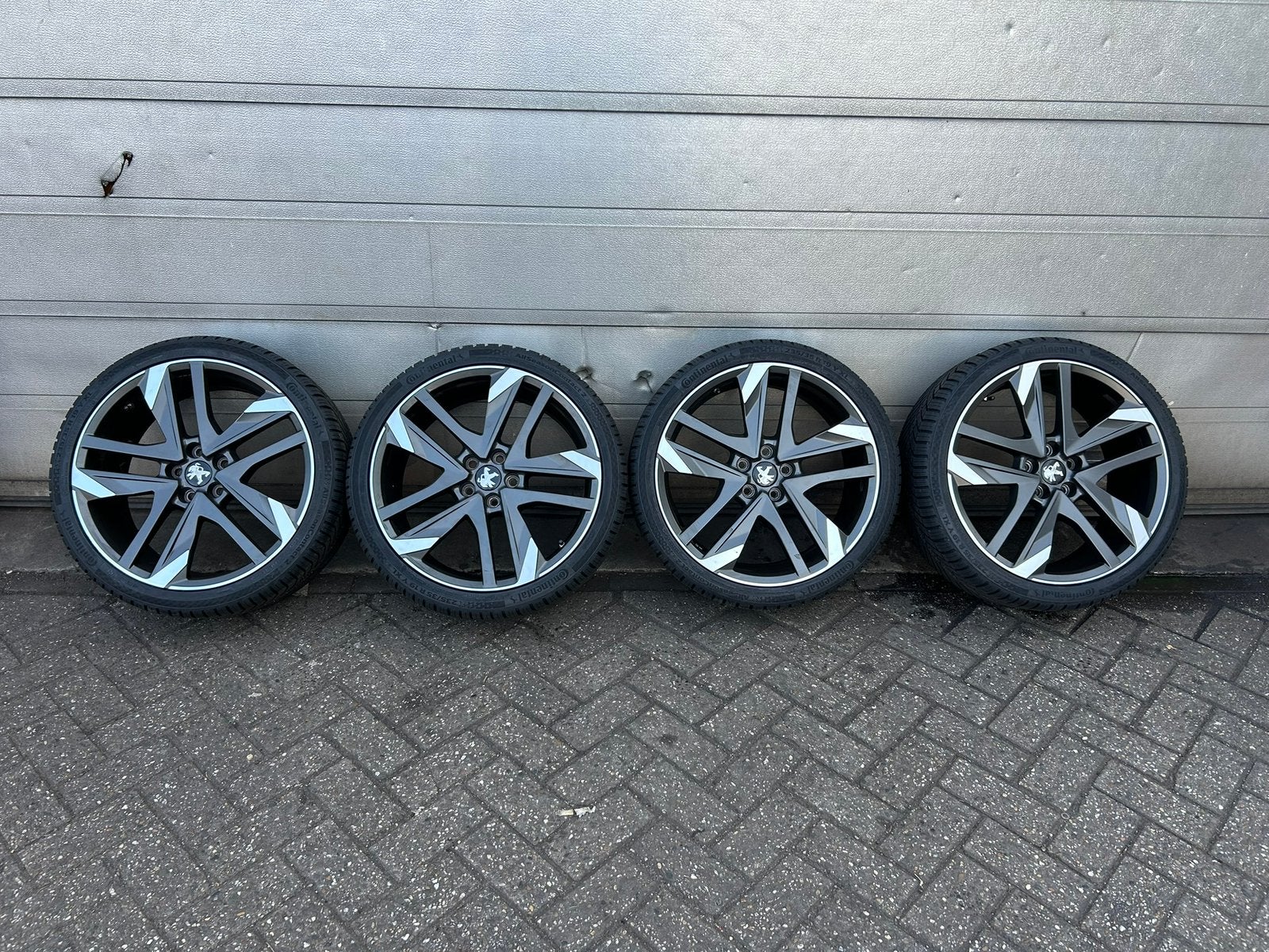 Peugeot 308 GTI Carbone 19 inch velgen, Auto-onderdelen, Banden en Velgen, Banden en Velgen, Nieuw, 235 mm, Zomerbanden
