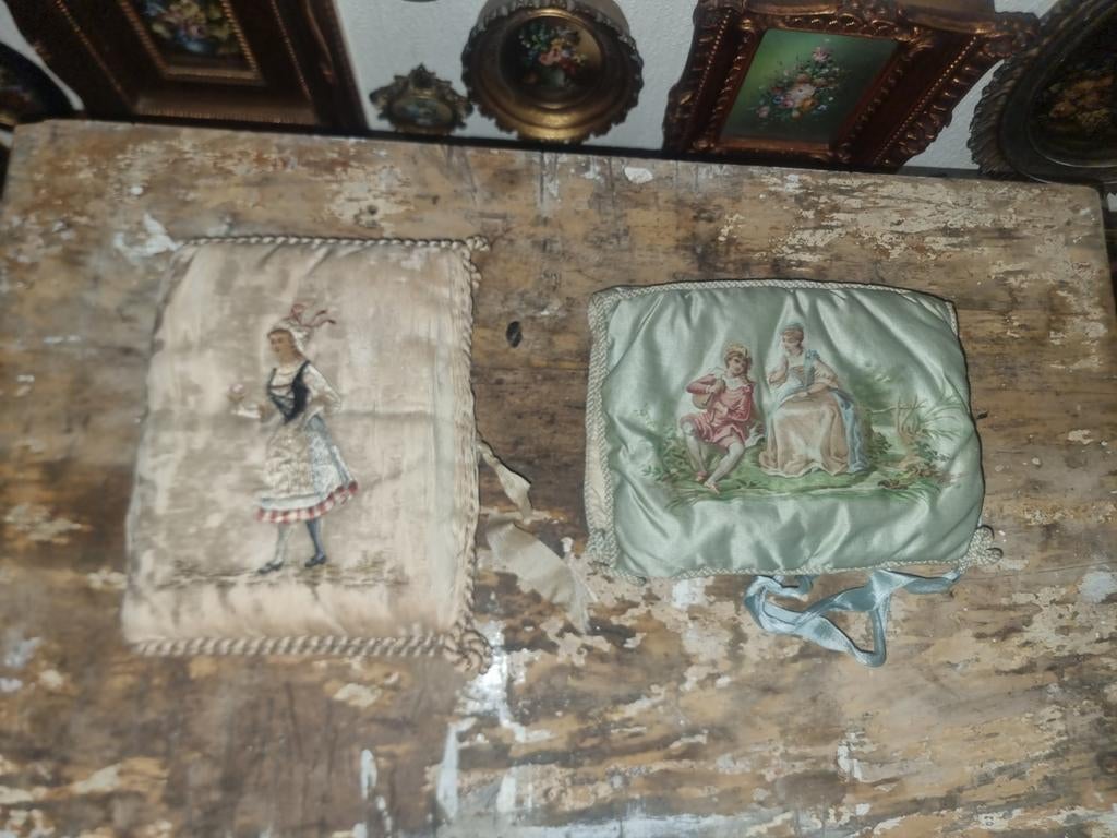 2 oude zijde franse lingeriehoezen * schapenweide, Antiek en Kunst, Curiosa en Brocante, Ophalen of Verzenden