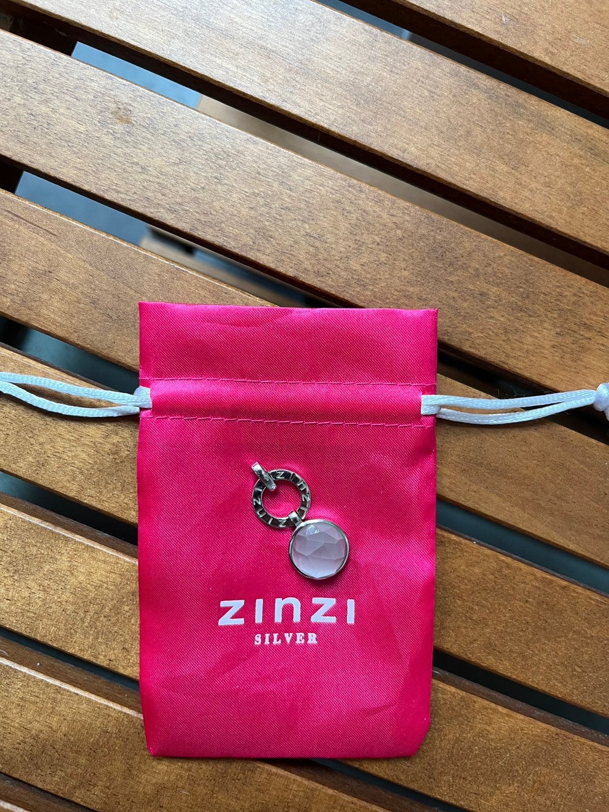 Mooie matte witte hanger van ZINZI, Verzenden, Zo goed als nieuw, Zilver, Overige merken